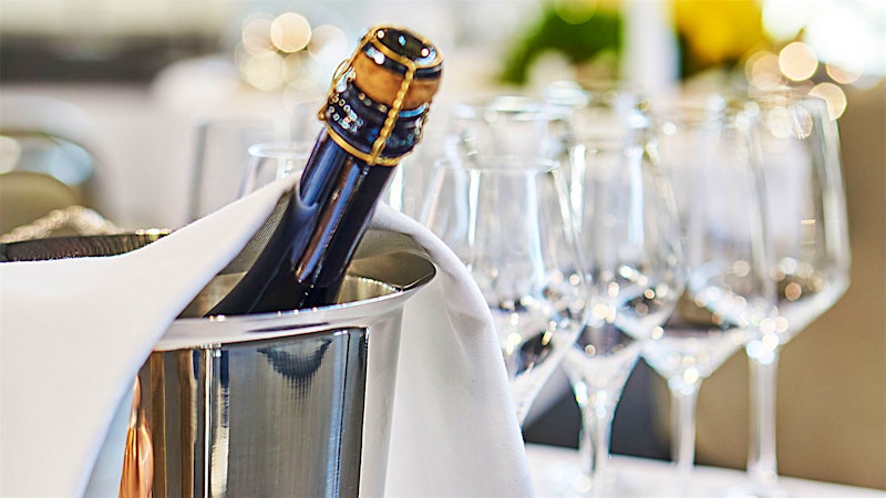 10 Sensational Italian Sparkling Wines for New Year's Eve